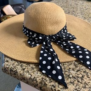Forever 21 Beach Hat